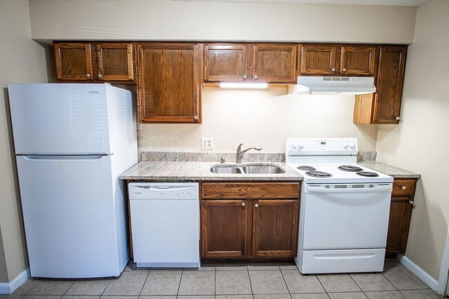 property at 924 Chadwick Dr