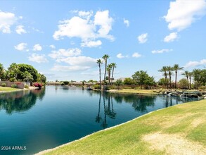 6980 W Rose Garden Ln in Glendale, AZ - Building Photo - Building Photo