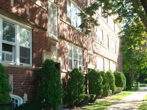 Clarence and Van Buren Bldg in Oak Park, IL - Building Photo - Building Photo