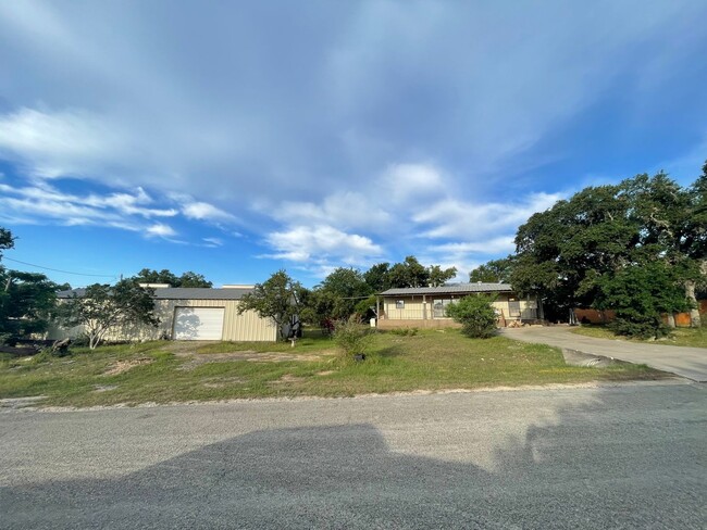 property at 406 Flintstone Dr