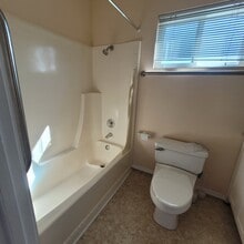 7842 Barton Dr in Lemon Grove, CA - Building Photo - Building Photo