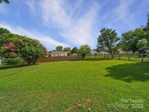 905 Milkfarm Ct in Monroe, NC - Building Photo - Building Photo