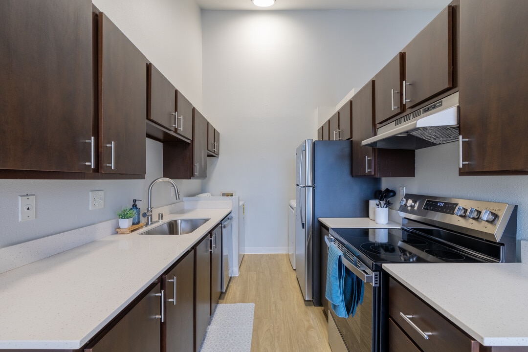 Wellington Apartments in Silverdale, WA - Building Photo