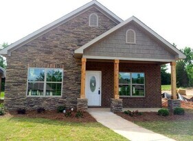 2679 Canal Ct in Auburn, AL - Building Photo