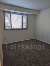 3005 Garden Apartment Dr in Bridgeville, PA - Building Photo - Building Photo