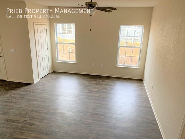 21652 W 126th Terrace in Olathe, KS - Building Photo - Building Photo