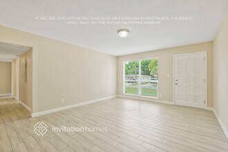 2527 Oak Summit Dr in Jacksonville, FL - Building Photo - Building Photo