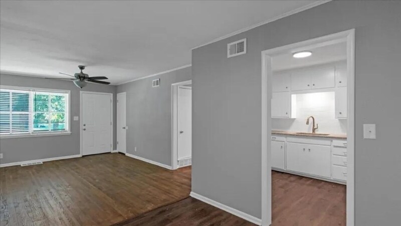 6732 E 27th Pl in Tulsa, OK - Foto de edificio