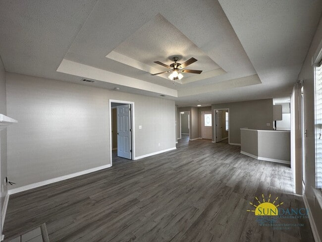 1902 Summer Hills Ln in Fort Walton Beach, FL - Building Photo - Building Photo