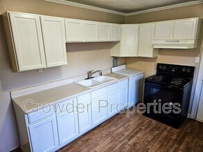 2301 Rebecca Ave in Charlotte, NC - Foto de edificio - Building Photo