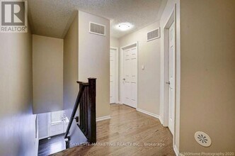 238 Mortimer Cres in Milton, ON - Building Photo - Building Photo