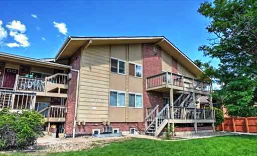 4955 Moorhead Ave in Boulder, CO - Building Photo