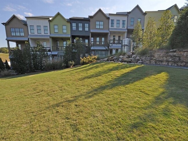 property at 765 Dunlop Way