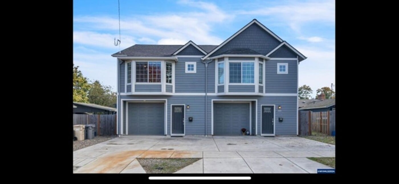 181 S Williams St in Lebanon, OR - Building Photo
