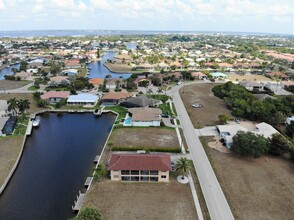 2504 Magdalina Dr in Punta Gorda, FL - Building Photo - Building Photo