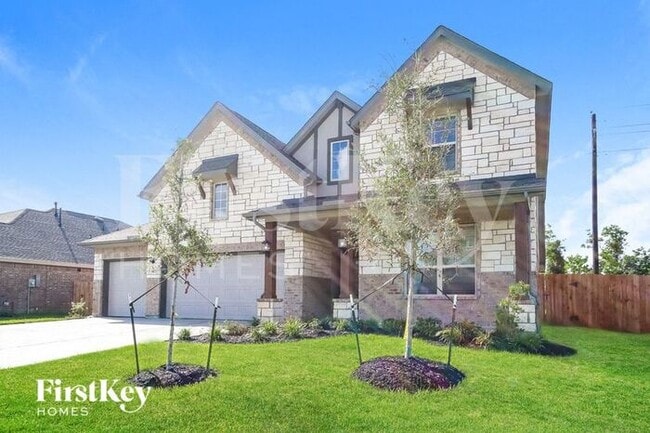15122 Arlington Park Ave in Mont Belvieu, TX - Building Photo - Building Photo