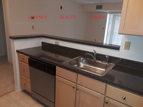 14 Temple St, Unit 1 in Framingham, MA - Building Photo - Building Photo