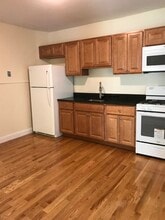 6 Spalding St in Lowell, MA - Building Photo - Building Photo