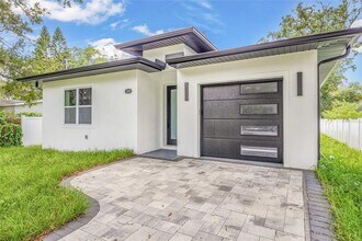 12308 Pittsfield Ave in Tampa, FL - Building Photo - Building Photo