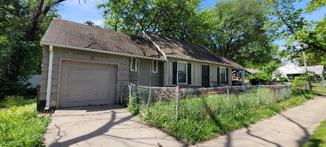 7701 Bellefontaine Ave in Kansas City, MO - Building Photo - Building Photo