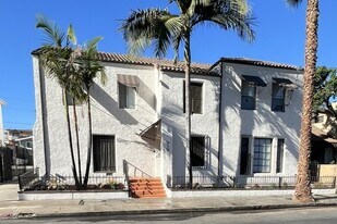 919 S. Manhattan Pl in Los Angeles, CA - Building Photo
