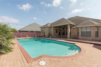 33-25 1/2 E St in Mission, TX - Building Photo - Building Photo