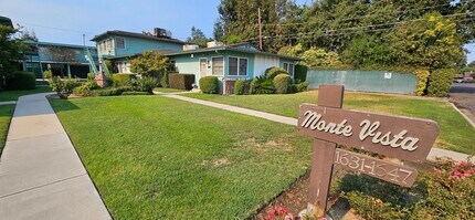 1643 W School Ave in Visalia, CA - Foto de edificio - Building Photo