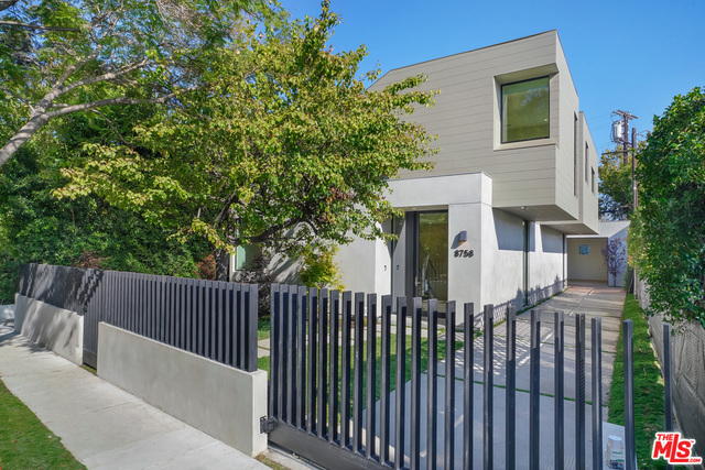 8758 Rangely Ave in West Hollywood, CA - Building Photo