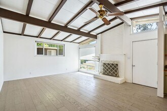 2524 Landwood Way in Carmichael, CA - Building Photo - Building Photo