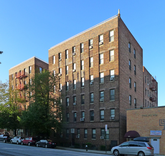 1680 OCEAN AVE in Brooklyn, NY - Building Photo - Building Photo