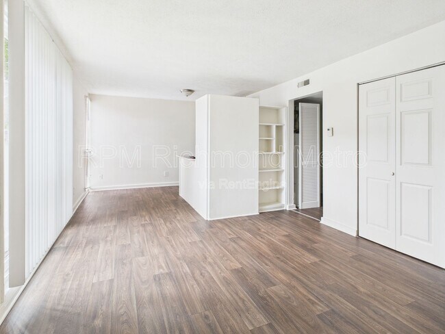 3206 Midlothian Tpke in Richmond, VA - Building Photo - Building Photo