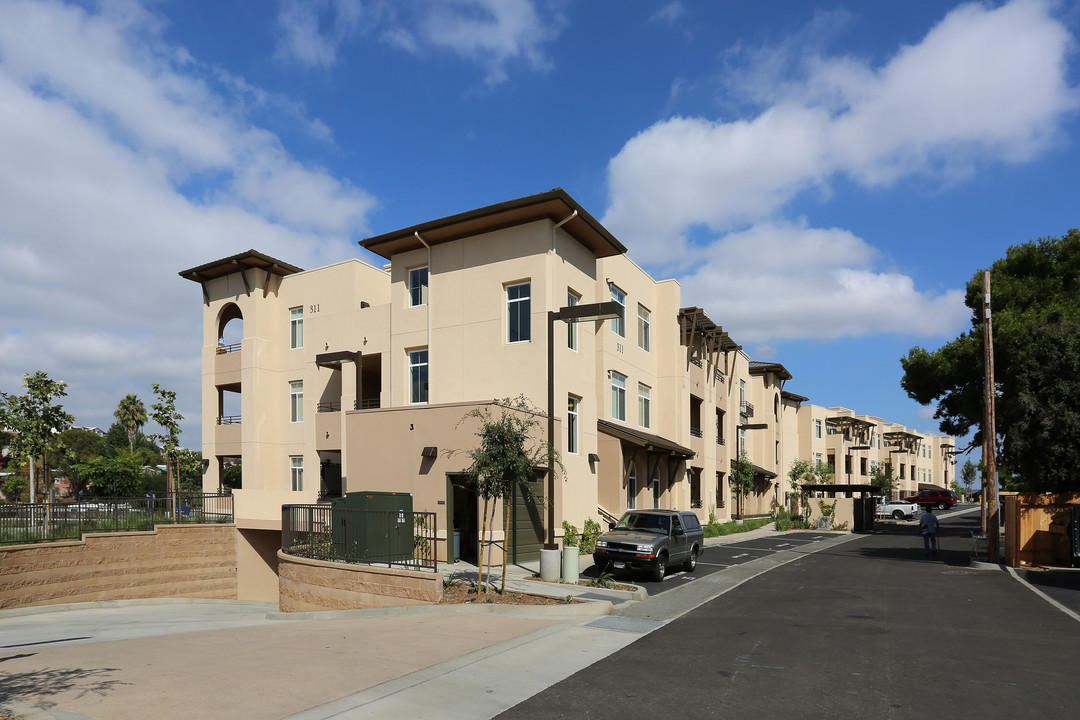 North Santa Fe Apartments in Vista, CA - Building Photo