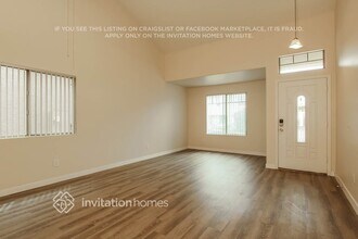 11232 W College Dr in Phoenix, AZ - Building Photo - Building Photo