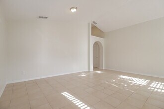 911 Brightview Dr in Lake Mary, FL - Building Photo - Building Photo