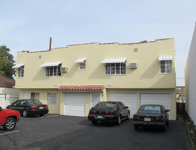 14513 Weddington St in Sherman Oaks, CA - Building Photo - Building Photo