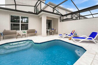 5438 Cursive Dr in Orlando, FL - Building Photo - Building Photo
