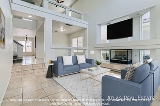 10884 Royal Highlands St in Las Vegas, NV - Building Photo - Building Photo