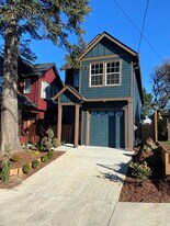 9126 N Seward Ave in Portland, OR - Building Photo