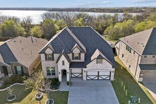 604 Shoreline Ridge Dr in Little Elm, TX - Building Photo