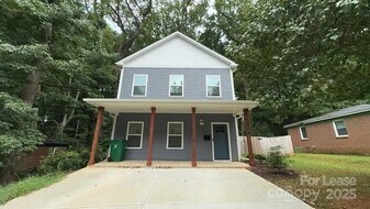 1814 McDonald St in Charlotte, NC - Building Photo