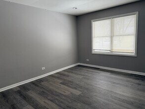 282 Sioux Dr in Bolingbrook, IL - Building Photo - Building Photo