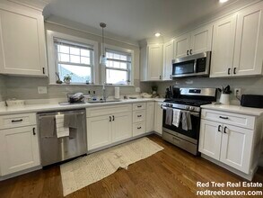 15 Nottinghill Rd, Unit 2 in Boston, MA - Building Photo - Building Photo