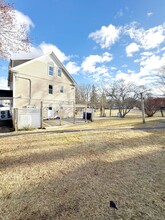 38 Maple St in Torrington, CT - Building Photo - Building Photo