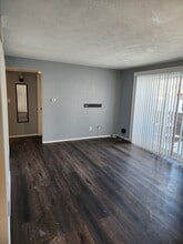 609 N Prairie Ave, Unit 3 in Sioux Falls, SD - Building Photo - Building Photo