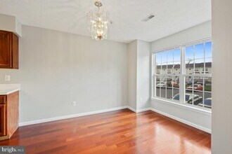 6081 64th Ave in East Riverdale, MD - Building Photo - Building Photo