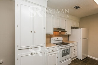 632 Upper Darby Rd in Jackson, MS - Building Photo - Building Photo