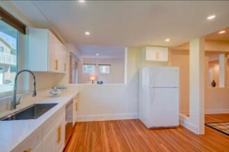 1377 Knoll Rd in Redlands, CA - Building Photo - Building Photo