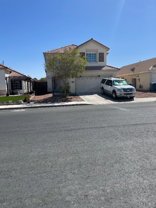 7575 W Diablo Dr in Las Vegas, NV - Building Photo