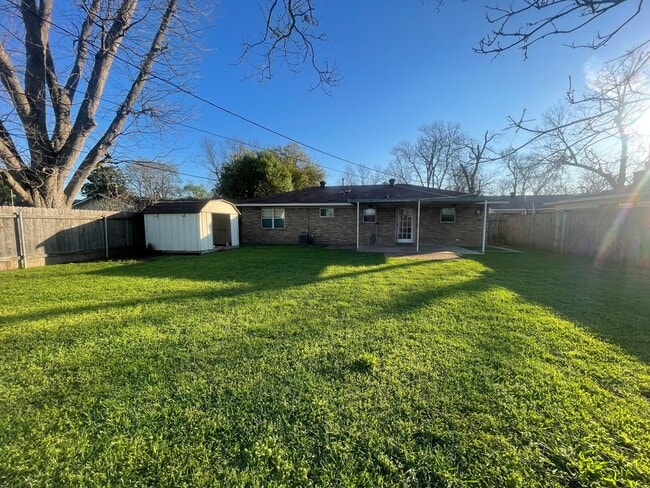 3892 Ella St in Bossier City, LA - Building Photo - Building Photo