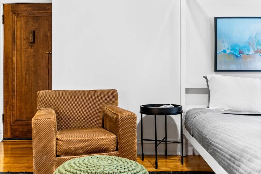 4409 N Greenview Ave in Chicago, IL - Building Photo